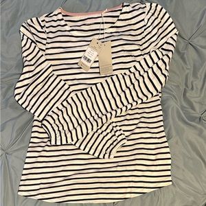 Women’s long sleeve blouse